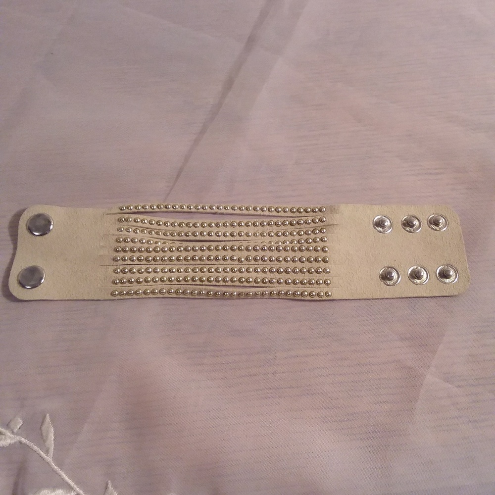 Suade leather bead bracelet